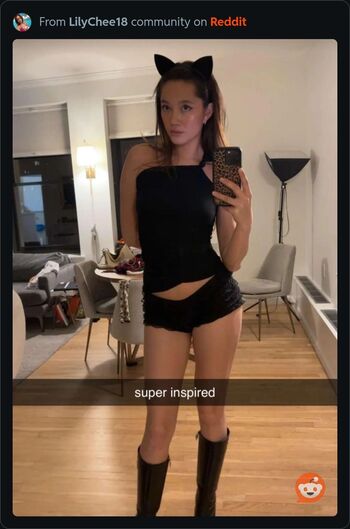 Full leaked Lily chee page private onlyfans photo