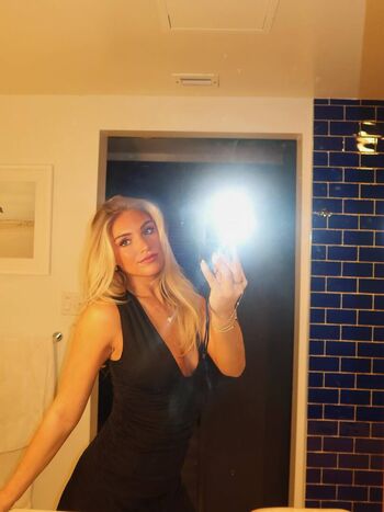 Full leaked Lily garofalo private onlyfans photo