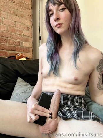 Full leaked Lily kitsune private onlyfans photo