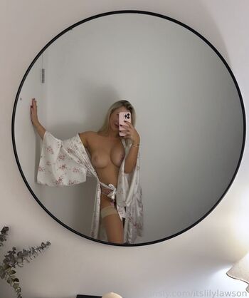 Full leaked Lily lawson private onlyfans photo