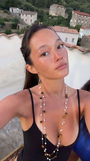 Full leaked Lilychee private onlyfans photo