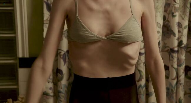 Full leaked Lilycollins private onlyfans photo