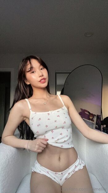Full leaked Lilypaddie private onlyfans photo