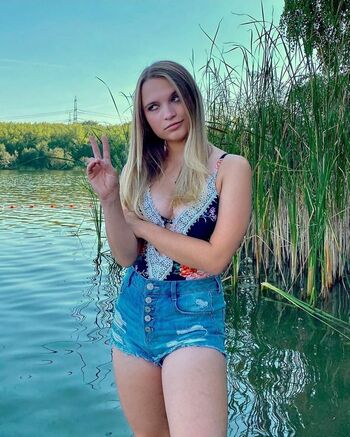 Full leaked Lisa kueppers private onlyfans photo