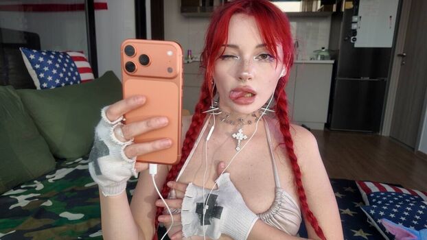 Full leaked Lisara private onlyfans photo
