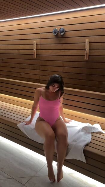 Full leaked Livefitelle private onlyfans photo