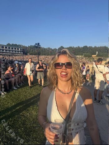 Full leaked Livia josephine private onlyfans photo
