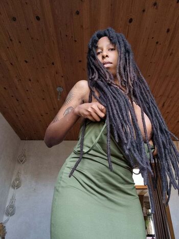 Full leaked Livie burke private onlyfans photo