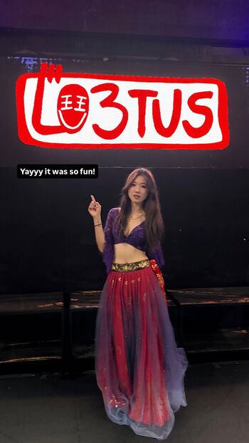 Full leaked Lotus private onlyfans photo