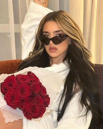 Full leaked Lola indigo private onlyfans photo