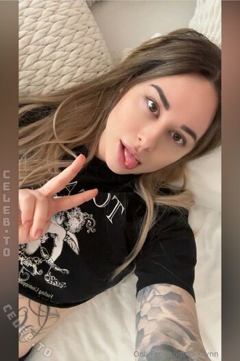Lola Lynn