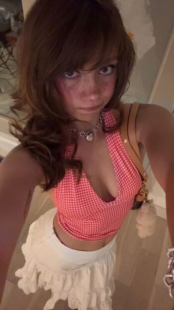 Full leaked Lunchbaglujan  page private onlyfans photo