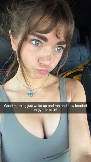 Full leaked Lunchbaglujan  page private onlyfans photo