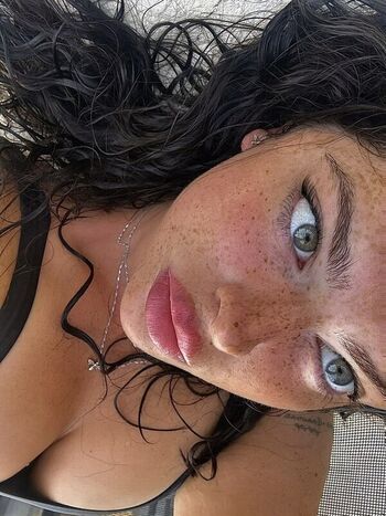 Full leaked Luvbyte private onlyfans photo