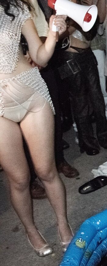 Full leaked Lydiaren private onlyfans photo