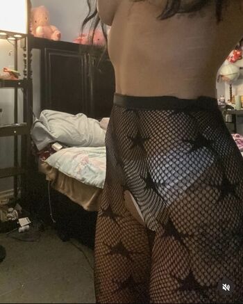 Full leaked Lyn suki private onlyfans photo