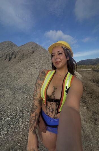 Full leaked Lysosomehater private onlyfans photo