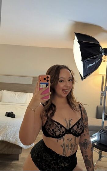 Full leaked Lysosomehater private onlyfans photo