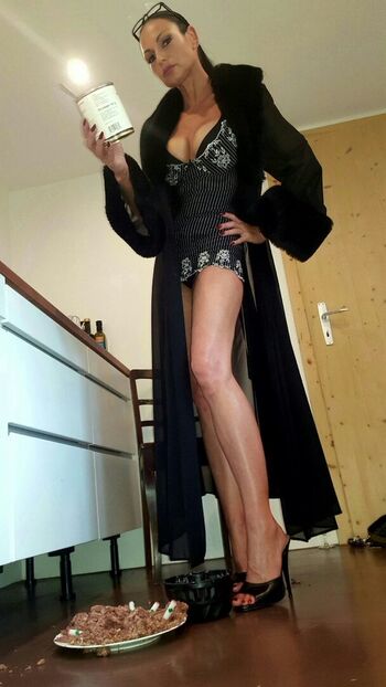 Full leaked Madame catarina private onlyfans photo