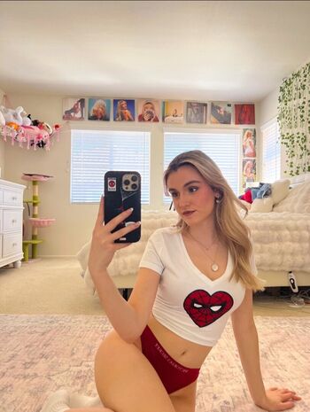 Full leaked Maggie roscher  page private onlyfans photo