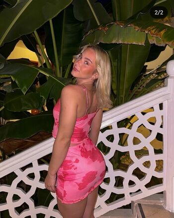 Full leaked Maisieellenfitness private onlyfans photo