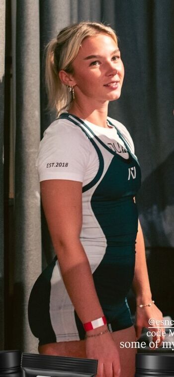 Full leaked Maisieellenfitness private onlyfans photo