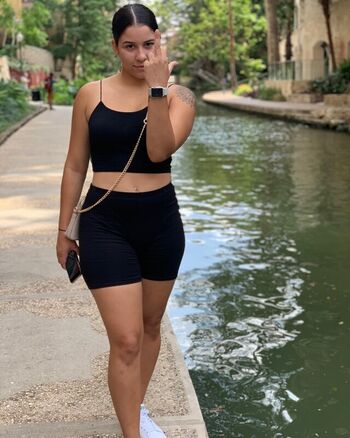 Full leaked Maleni cruz private onlyfans photo