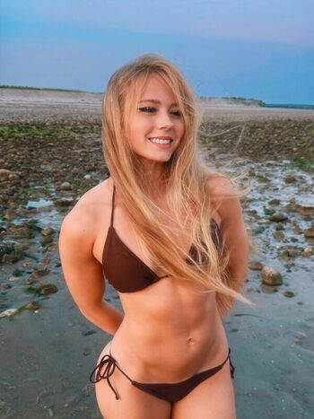 Full leaked Marilynamberr private onlyfans photo