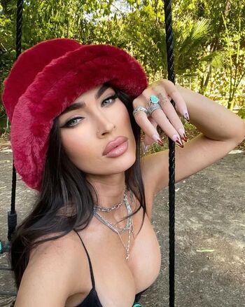 Full leaked Megan fox private onlyfans photo