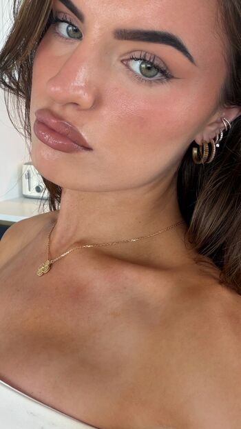 Full leaked Mia green private onlyfans photo