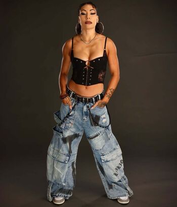 Full leaked Mia yim private onlyfans photo