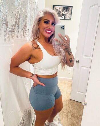 Full leaked Midwestgracie private onlyfans photo