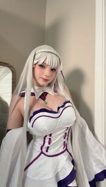 Full leaked Mikasa su casa private onlyfans photo