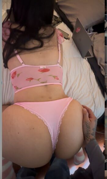 Full leaked Mikusun private onlyfans photo