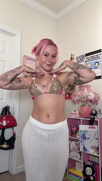Full leaked Mildhippie page private onlyfans photo