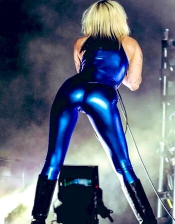 Full leaked Miley cyrus private onlyfans photo