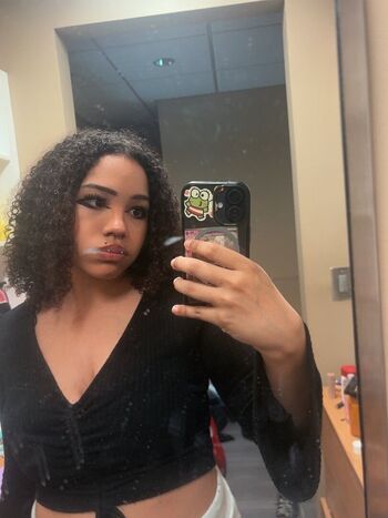 Full leaked Minaaishungry private onlyfans photo