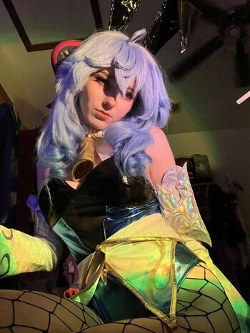 Full leaked Missjunebuggie private onlyfans photo