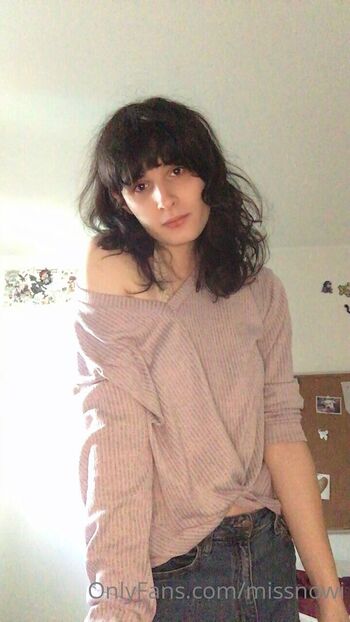 Full leaked Missnowi private onlyfans photo