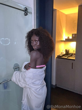 Full leaked Mona onyxxx private onlyfans photo