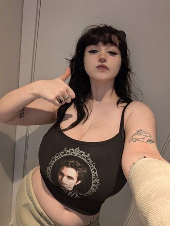 Full leaked Mylittlerobin private onlyfans photo