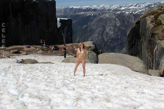 Nackt In Russland