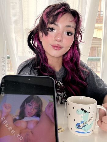 Full leaked Nerdy beila page private onlyfans photo