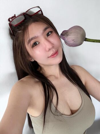 Full leaked Niparat konyai page private onlyfans photo