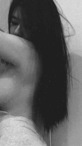 Full leaked Niparat konyai private onlyfans photo