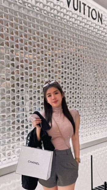 Full leaked Niparat konyai private onlyfans photo