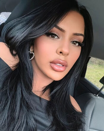 Nivien Kharbeiti
