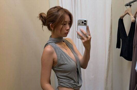 Full leaked Pipluptiny private onlyfans photo
