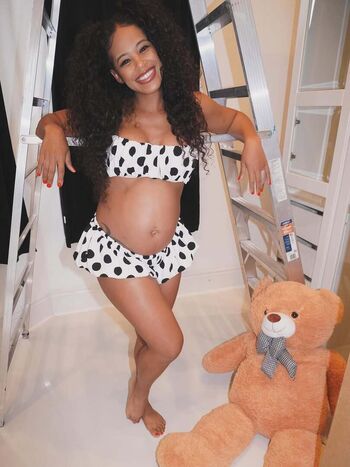 Full leaked Pregnant celebs page private onlyfans photo