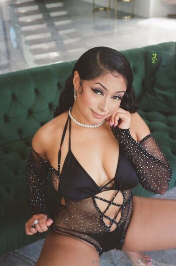 Full leaked Princess emily private onlyfans photo